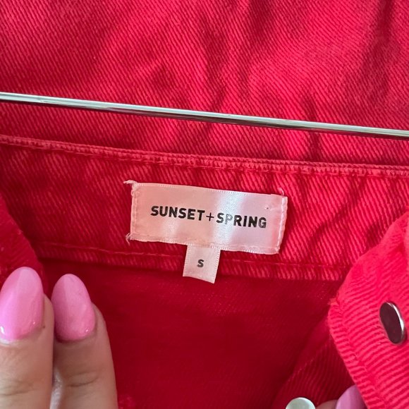 Sunset and Spring red denim skirt - Picture 3 of 3